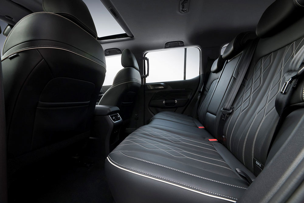 tank300interior2